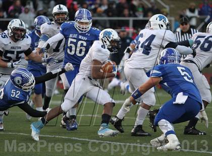 Thumbnail 2 in Middletown vs. Darien (CIAC Class L Semifinal) photogallery.