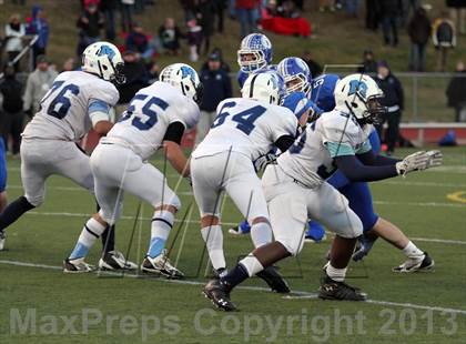 Thumbnail 1 in Middletown vs. Darien (CIAC Class L Semifinal) photogallery.