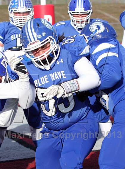 Thumbnail 1 in Middletown vs. Darien (CIAC Class L Semifinal) photogallery.