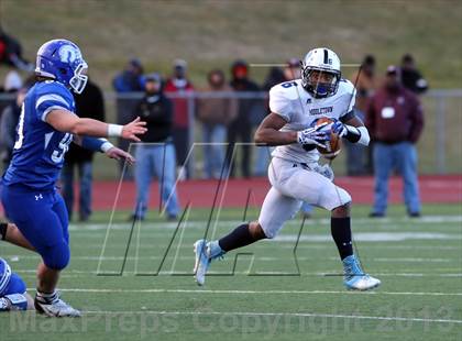 Thumbnail 1 in Middletown vs. Darien (CIAC Class L Semifinal) photogallery.