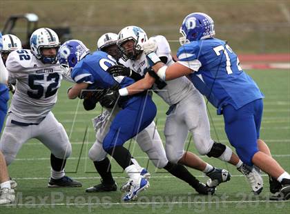Thumbnail 2 in Middletown vs. Darien (CIAC Class L Semifinal) photogallery.