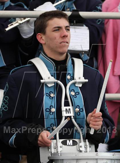 Thumbnail 3 in Middletown vs. Darien (CIAC Class L Semifinal) photogallery.