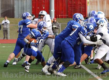 Thumbnail 3 in Middletown vs. Darien (CIAC Class L Semifinal) photogallery.