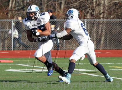 Thumbnail 1 in Middletown vs. Darien (CIAC Class L Semifinal) photogallery.