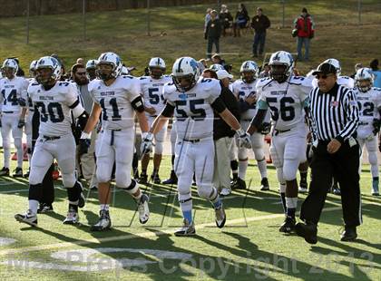 Thumbnail 1 in Middletown vs. Darien (CIAC Class L Semifinal) photogallery.