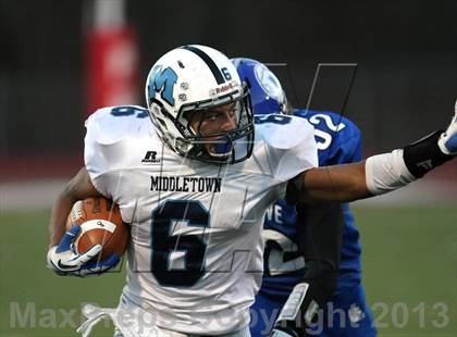 Thumbnail 3 in Middletown vs. Darien (CIAC Class L Semifinal) photogallery.