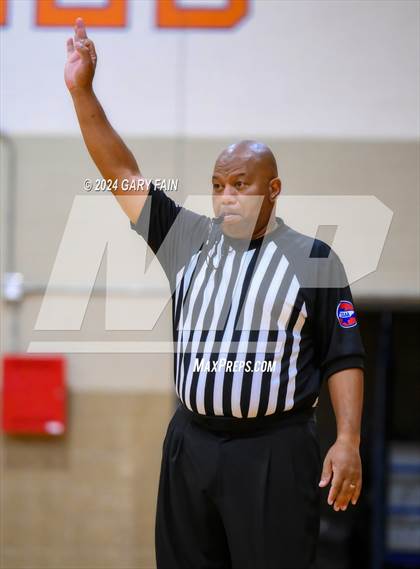Thumbnail 1 in Charlotte Performance Institute vs. Hamilton Heights Christian Academy photogallery.