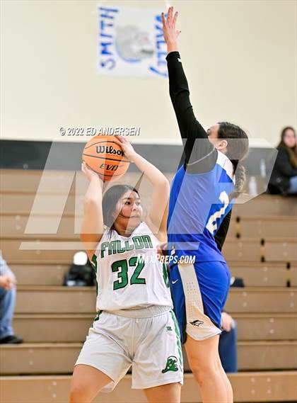Thumbnail 3 in Churchill County vs. Bishop Union (Serpent Classic) photogallery.
