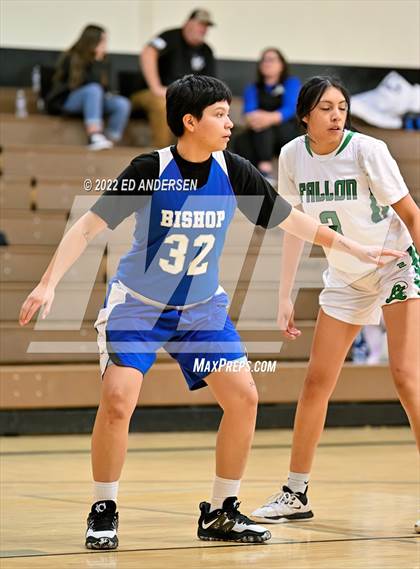 Thumbnail 2 in Churchill County vs. Bishop Union (Serpent Classic) photogallery.