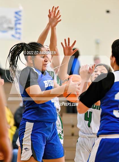 Thumbnail 2 in Churchill County vs. Bishop Union (Serpent Classic) photogallery.