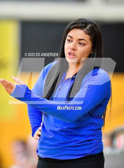 Thumbnail 3 in Churchill County vs. Bishop Union (Serpent Classic) photogallery.