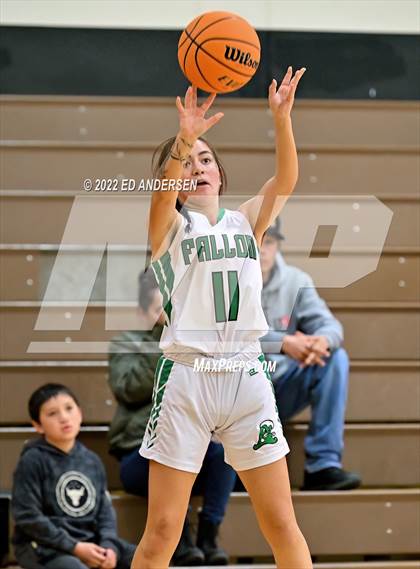 Thumbnail 1 in Churchill County vs. Bishop Union (Serpent Classic) photogallery.