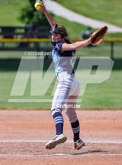 Thumbnail 1 in Jefferson vs Davenport Central (Jefferson Varsity Classic) photogallery.
