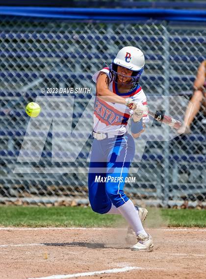 Thumbnail 2 in Jefferson vs Davenport Central (Jefferson Varsity Classic) photogallery.