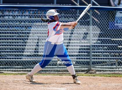 Thumbnail 3 in Jefferson vs Davenport Central (Jefferson Varsity Classic) photogallery.
