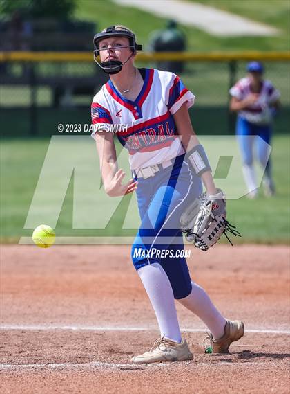 Thumbnail 2 in Jefferson vs Davenport Central (Jefferson Varsity Classic) photogallery.