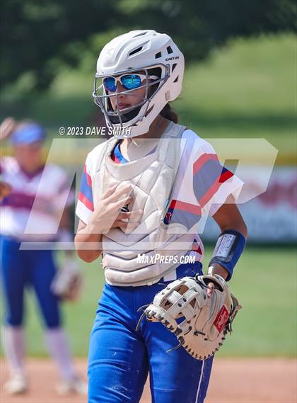 Thumbnail 3 in Jefferson vs Davenport Central (Jefferson Varsity Classic) photogallery.