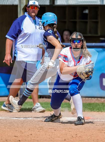 Thumbnail 2 in Jefferson vs Davenport Central (Jefferson Varsity Classic) photogallery.