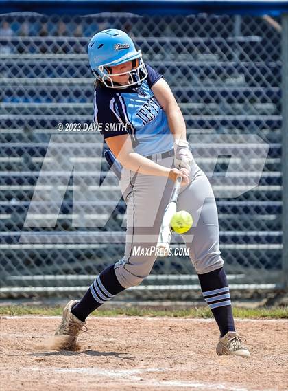 Thumbnail 2 in Jefferson vs Davenport Central (Jefferson Varsity Classic) photogallery.