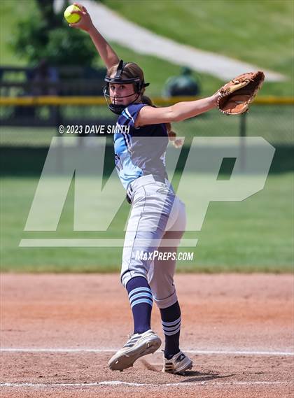 Thumbnail 1 in Jefferson vs Davenport Central (Jefferson Varsity Classic) photogallery.