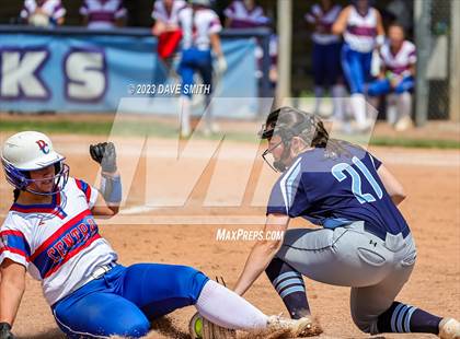 Thumbnail 3 in Jefferson vs Davenport Central (Jefferson Varsity Classic) photogallery.