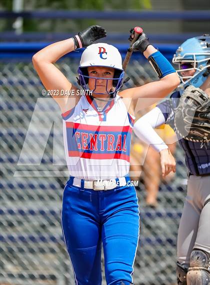 Thumbnail 2 in Jefferson vs Davenport Central (Jefferson Varsity Classic) photogallery.