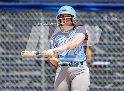 Thumbnail 3 in Jefferson vs Davenport Central (Jefferson Varsity Classic) photogallery.