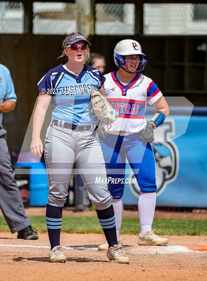 Thumbnail 2 in Jefferson vs Davenport Central (Jefferson Varsity Classic) photogallery.