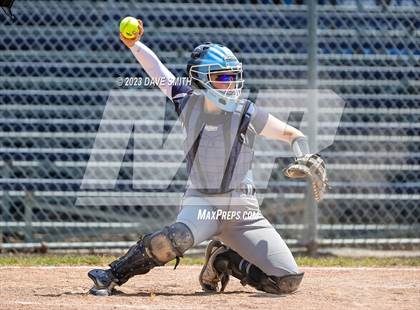 Thumbnail 2 in Jefferson vs Davenport Central (Jefferson Varsity Classic) photogallery.
