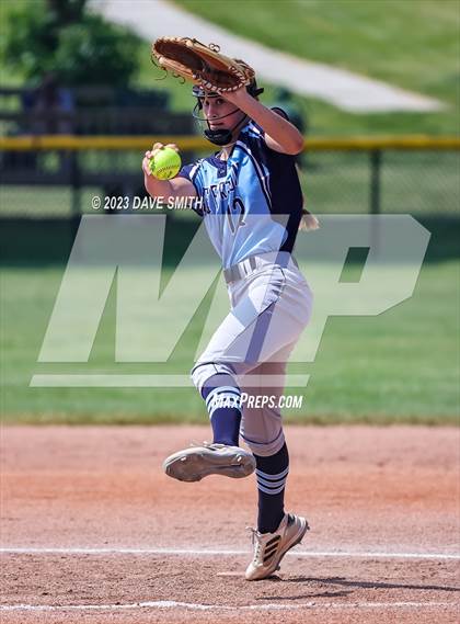 Thumbnail 2 in Jefferson vs Davenport Central (Jefferson Varsity Classic) photogallery.