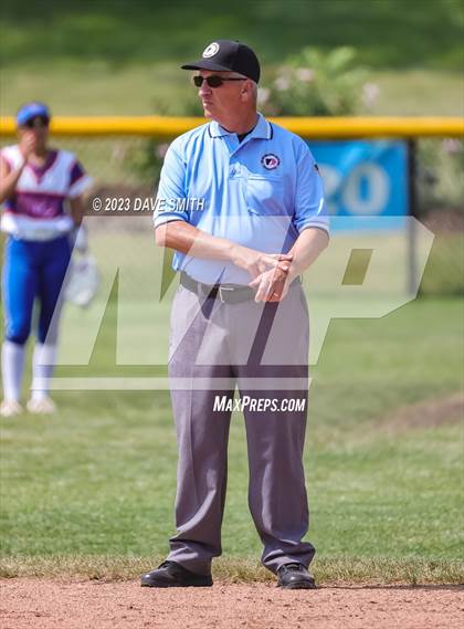 Thumbnail 2 in Jefferson vs Davenport Central (Jefferson Varsity Classic) photogallery.