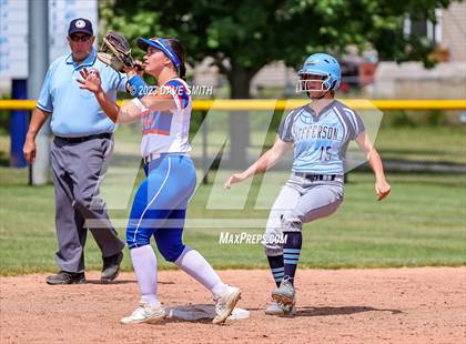 Thumbnail 1 in Jefferson vs Davenport Central (Jefferson Varsity Classic) photogallery.