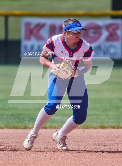 Thumbnail 3 in Jefferson vs Davenport Central (Jefferson Varsity Classic) photogallery.