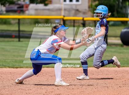 Thumbnail 2 in Jefferson vs Davenport Central (Jefferson Varsity Classic) photogallery.