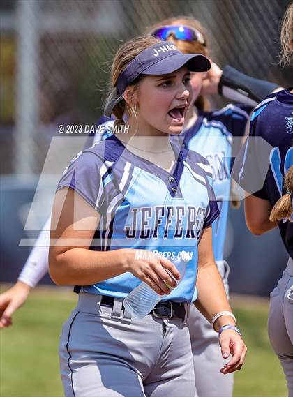 Thumbnail 1 in Jefferson vs Davenport Central (Jefferson Varsity Classic) photogallery.