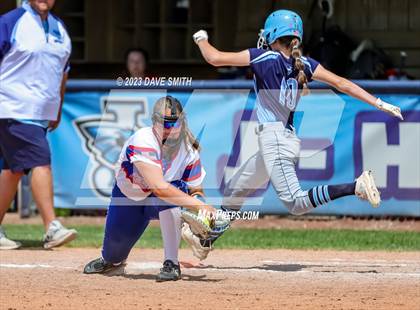 Thumbnail 1 in Jefferson vs Davenport Central (Jefferson Varsity Classic) photogallery.