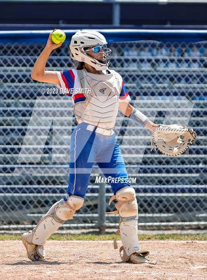 Thumbnail 3 in Jefferson vs Davenport Central (Jefferson Varsity Classic) photogallery.