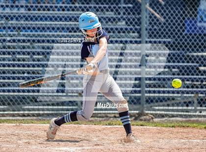 Thumbnail 2 in Jefferson vs Davenport Central (Jefferson Varsity Classic) photogallery.