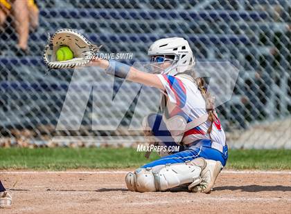 Thumbnail 3 in Jefferson vs Davenport Central (Jefferson Varsity Classic) photogallery.