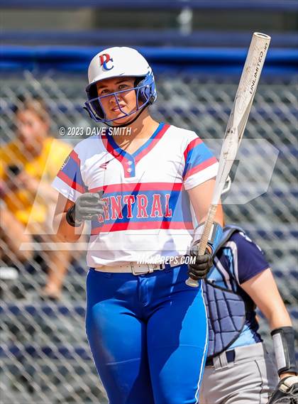 Thumbnail 3 in Jefferson vs Davenport Central (Jefferson Varsity Classic) photogallery.