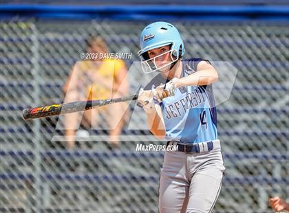 Thumbnail 1 in Jefferson vs Davenport Central (Jefferson Varsity Classic) photogallery.