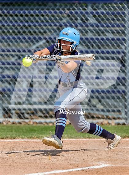 Thumbnail 2 in Jefferson vs Davenport Central (Jefferson Varsity Classic) photogallery.