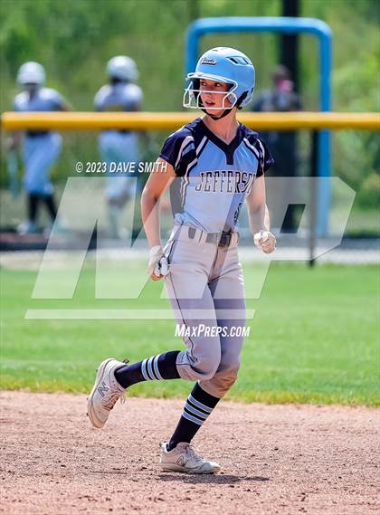 Thumbnail 1 in Jefferson vs Davenport Central (Jefferson Varsity Classic) photogallery.