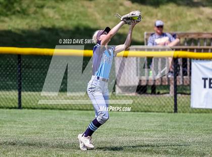 Thumbnail 2 in Jefferson vs Davenport Central (Jefferson Varsity Classic) photogallery.