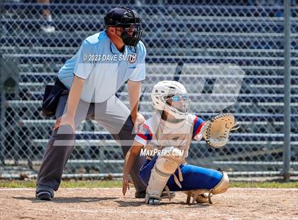 Thumbnail 2 in Jefferson vs Davenport Central (Jefferson Varsity Classic) photogallery.