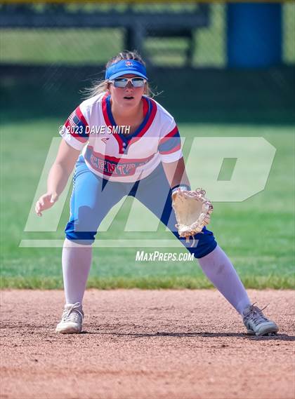 Thumbnail 3 in Jefferson vs Davenport Central (Jefferson Varsity Classic) photogallery.