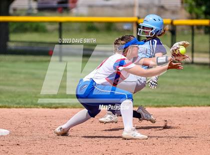 Thumbnail 3 in Jefferson vs Davenport Central (Jefferson Varsity Classic) photogallery.