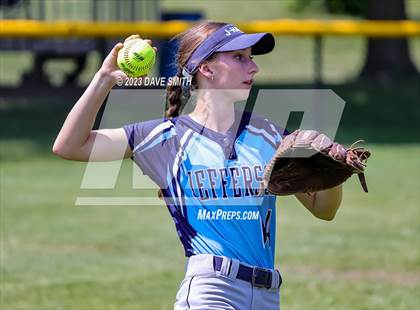 Thumbnail 3 in Jefferson vs Davenport Central (Jefferson Varsity Classic) photogallery.