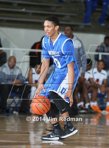 Thumbnail 2 in Duncanville vs. Lancaster (McDonald's Texas Invitational) photogallery.