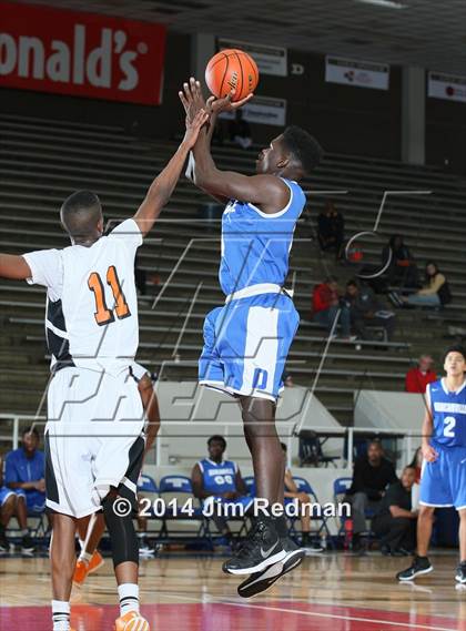 Thumbnail 3 in Duncanville vs. Lancaster (McDonald's Texas Invitational) photogallery.
